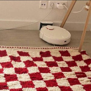 Checkered Wool Runner Rug: Handmade Moroccan Berber Carpet