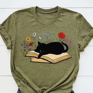 Floral Cat Shirt, Cat Lover T-shirt, Cat Book Shirt, Cat Lover Gift, Gift for Her, Cat Mom Shirt Gift, Cute Cat Shirts, Cute Book Cat Tshirt