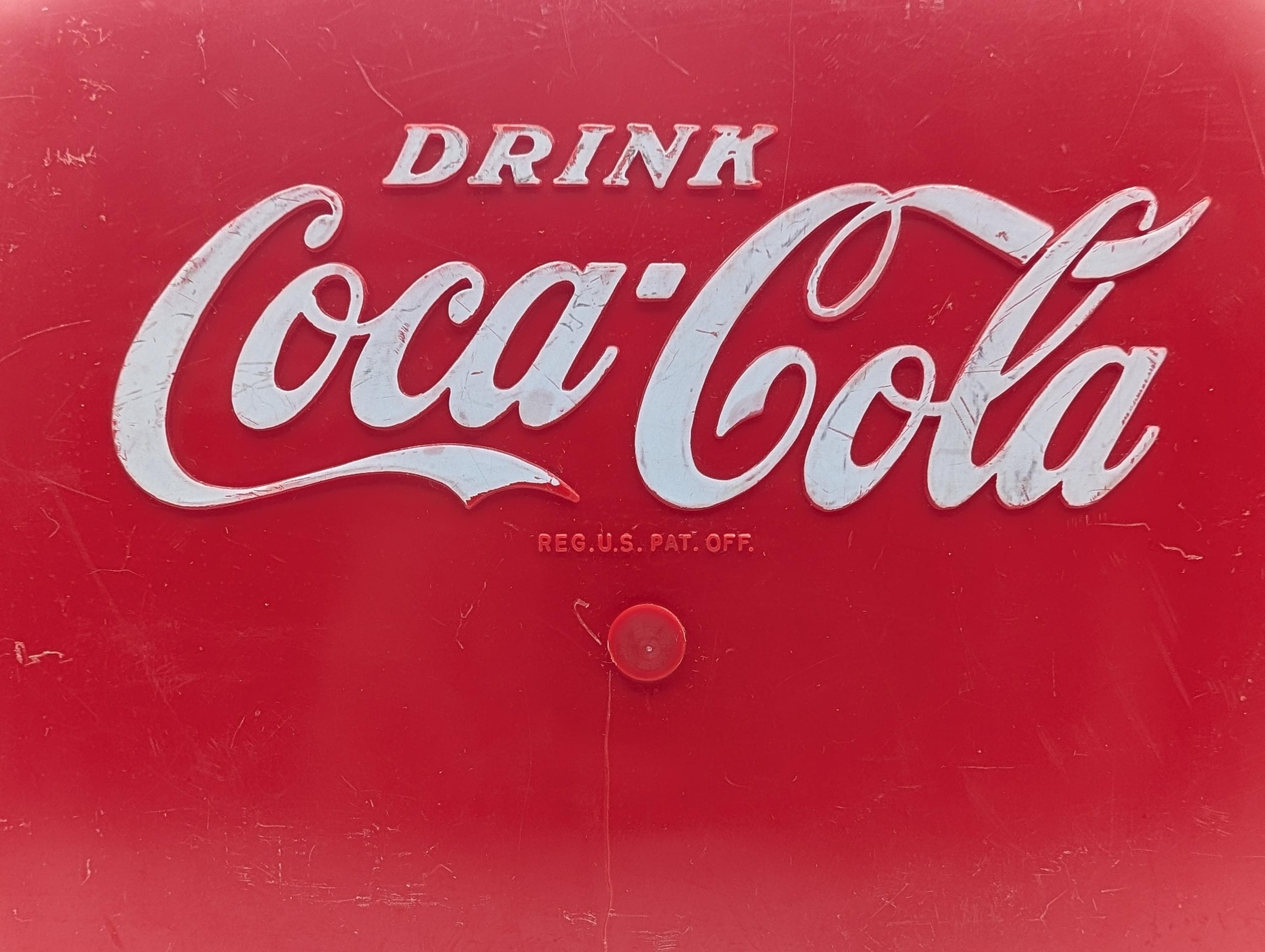 1950s Coca-cola Toy Dispenser – Vintage Red Plastic Coke Machine