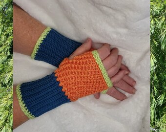 Fingerless Gloves Crochet Pattern PDF Download Quick Easy 6 Hour Project Set 18 Wristwarmers Small Gifts