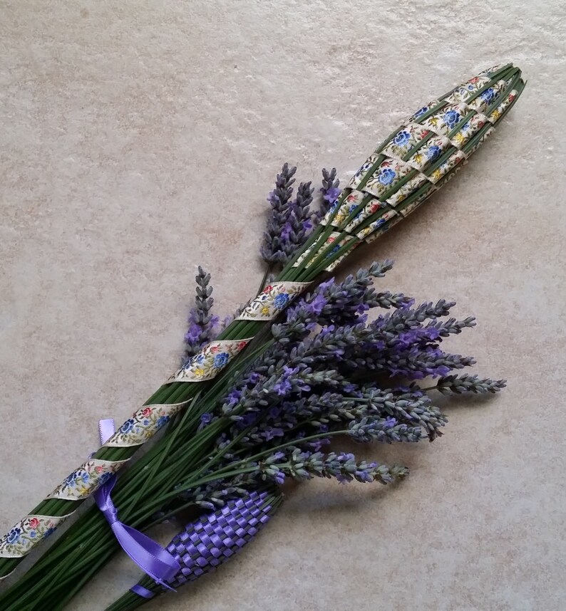 Lavender Filled Wand Rare Vintage Jacquard Floral Ribbon Royal Scepter Baton English Lavender