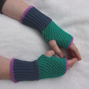 Fingerless Gloves Crochet Pattern PDF Download Quick Easy 6 Hour Project Set 1