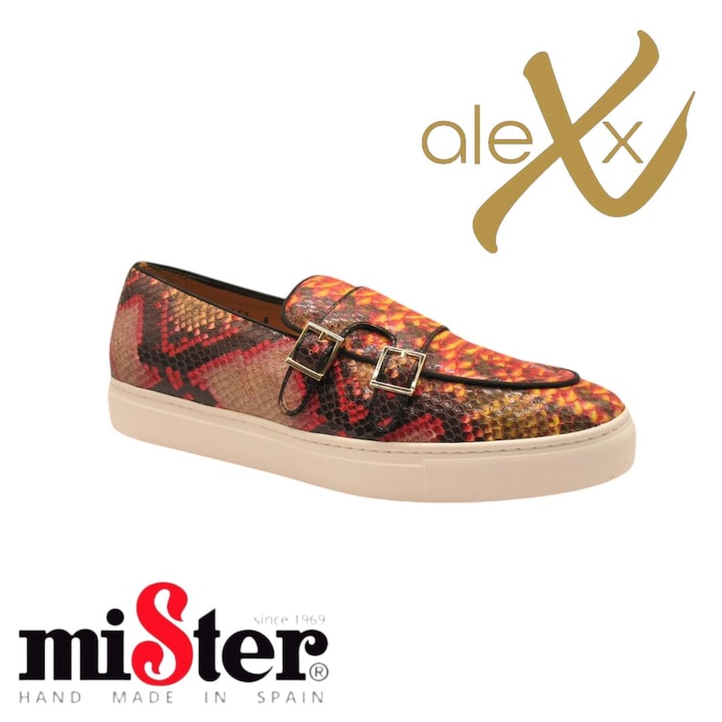 Pythonpräglad sneakermunk bild 1