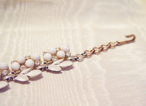 Bridal Midcentury Choker Necklace-White Floral En… - image 5