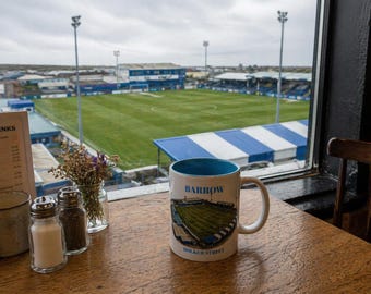 Tasse à café Barrow FC - Holker Street Stadium 1912 - aujourd'hui