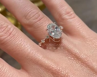 オーバルカットモアッサナイト婚約指輪、14Kホワイトゴールド3カラット