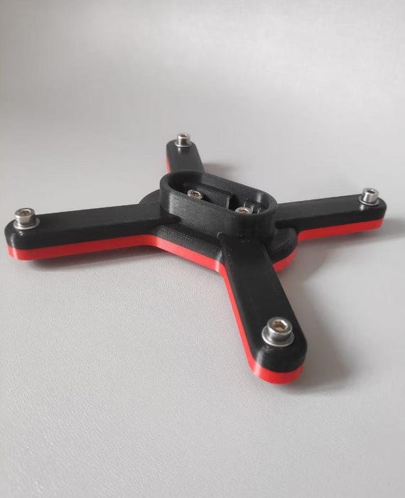 MSI OPTIX VESA モニター アダプター - (G241VC、G27C、G27C2、G24C