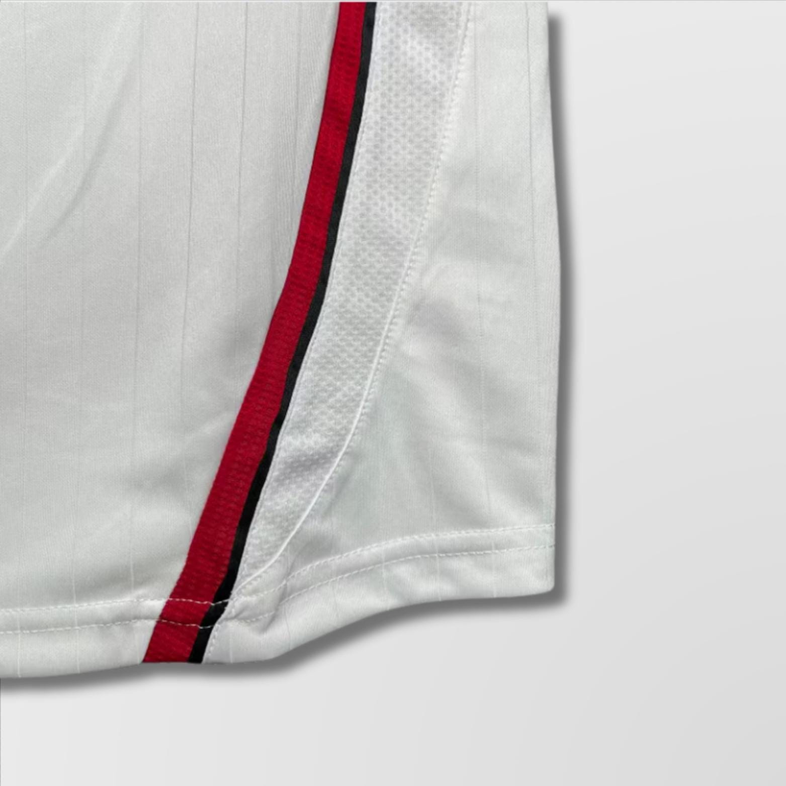 Kaká AC Milan 2006/07 Signed Shirt + Certificate (see Description