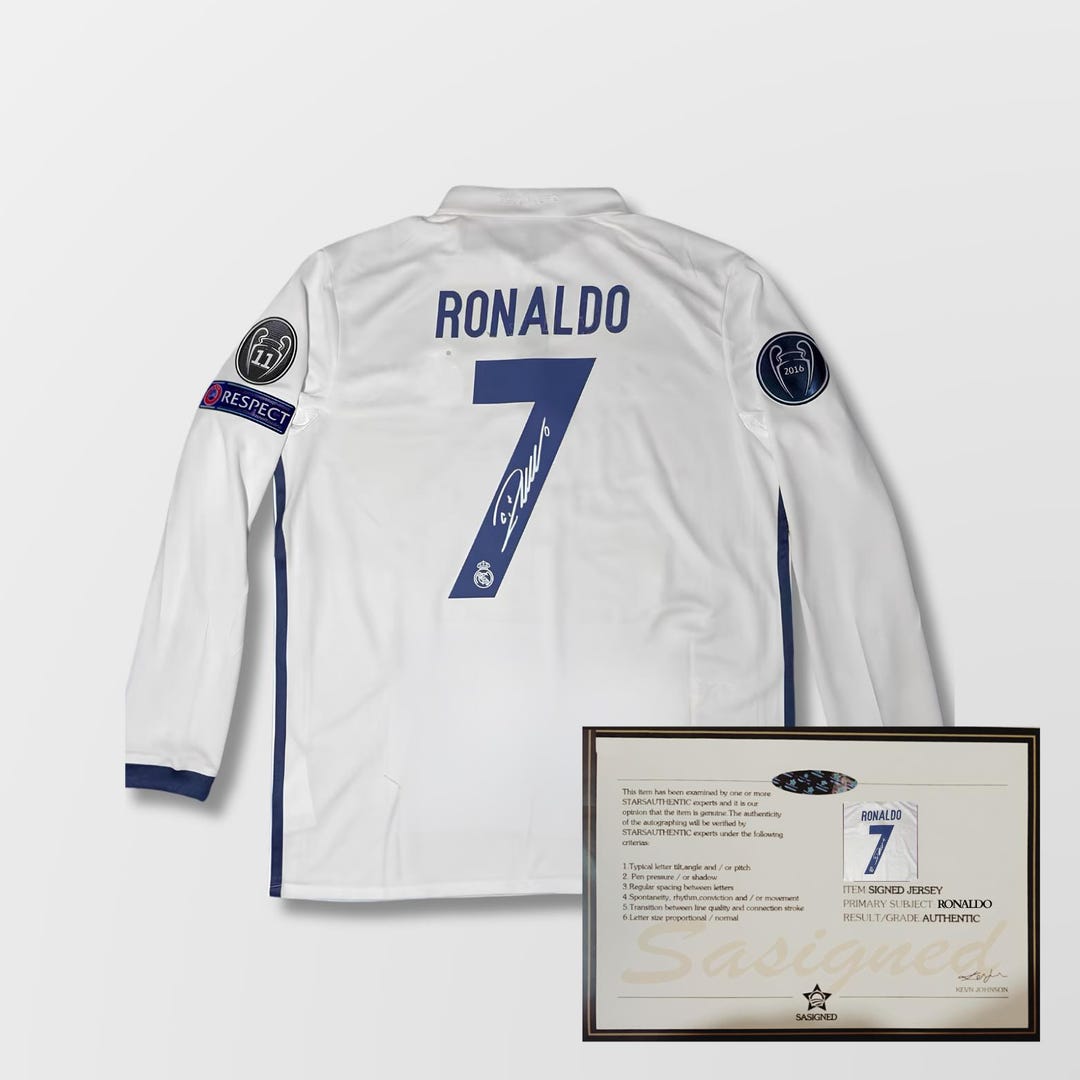 Real Madrid サイン入りユニフォーム　ロナウド　ジダン　フィーゴ Cristiano Ronaldo SIGNED Real Madrid 2016/17 Shirt Jersey + COA