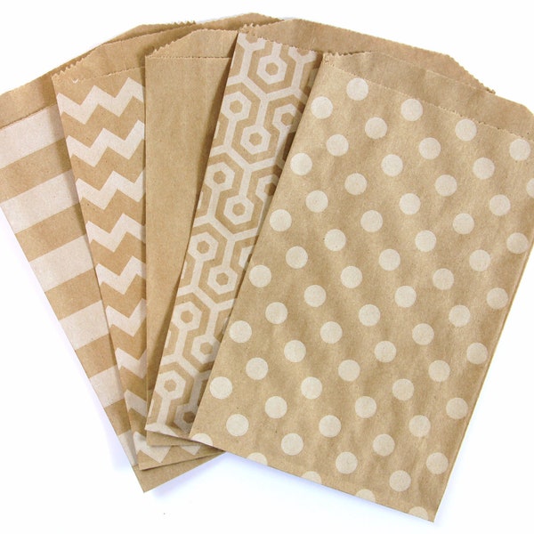 CLEARANCE SALE - 25 Kraft Treat Bags (Treat Bags, Favor Bags, Gift Wrap, Envelopes) - 5 x 7.5 inches