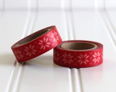 1 Roll of Red and White Winter Snowflakes Christmas Holiday Washi Tape / Decorative Masking Tape (.60 inches wide x 33 feet long)