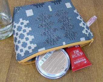 Welsh Blanket Print Blue Grey matt finish oilcloth small make-up bag mustard zip