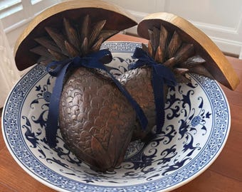 Carved Pineapple Wall Sconce Shelf