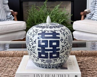 Vintage Blue & White Gourd Shape Double Happiness Jar