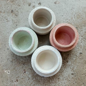 Concrete tealight holder – Minimalist design candle holder