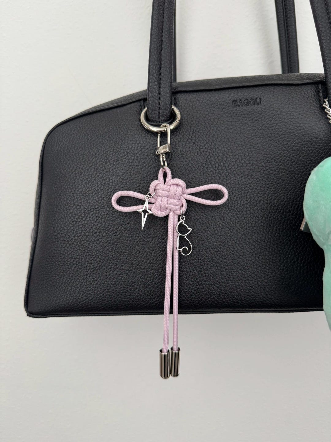 Kpop Lucky Knot Keychain | KATSEYE Inspired | Small Size - Etsy
