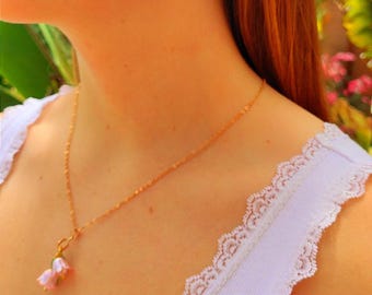 Set van een lelietje-van-dalen-belletjesketting en bloemenoorbellen, cadeau voor vrouwen, tieners, vrienden, trendy boho-accessoire, verjaardag