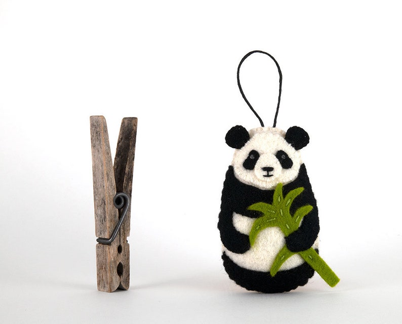 PDF Felt Ornament Pattern, Panda Pattern, Hand Sewing, Felt Craft, DIY Handmade Gift image 2