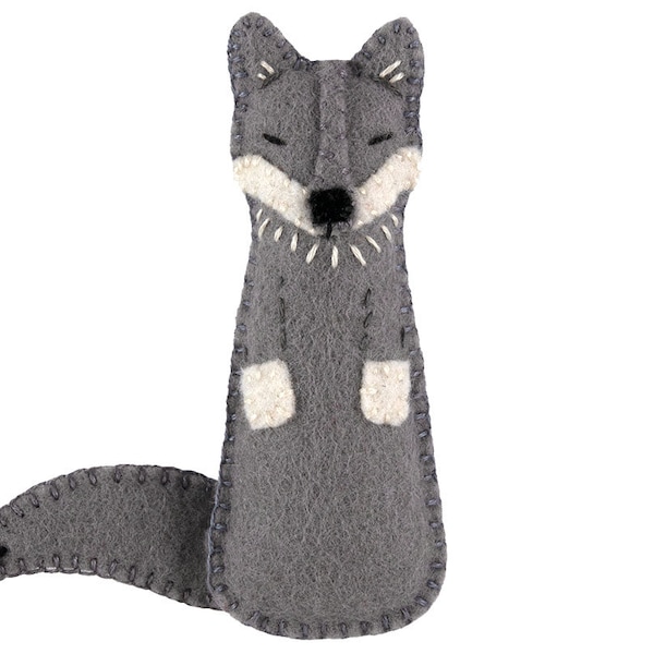 PDF Felt Ornament Pattern, Wolf Pattern, Hand Sewing, Felt Craft, DIY Handmade Gift