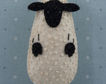 PDF Felt Ornament Pattern, Sheep Pattern, Hand Sewing, Felt Craft, DIY Handmade Gift