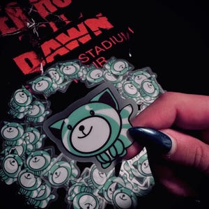 Adesivo Kiss Land Oxcy – Fan Art inspirado em The Weeknd, Adesivo de vinil XO, Compre 3 e Leve 1 GRÁTIS, Decoração para garrafa de água para laptop, Produtos de Abel Tesfaye