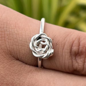 Sterling Silver Love Knot Ring: Handmade Friendship Jewelry