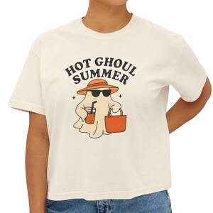 Comfort Colours Hot Ghoul Summer T-Shirt, Goth Summer Shirt, Cool Graphic Tee, Halloween Tee, Spooky Summer Shirt, Unisex Shirt, Gift Idea