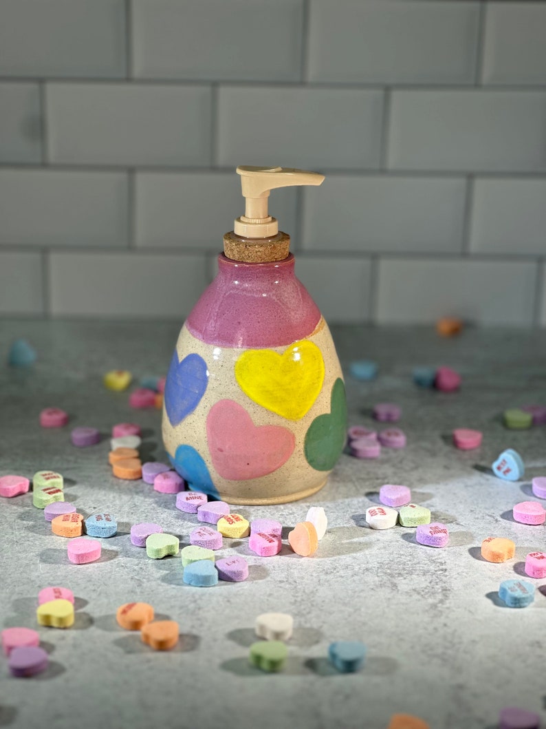 Soap/Lotion pump bottle with pastel hearts image 3