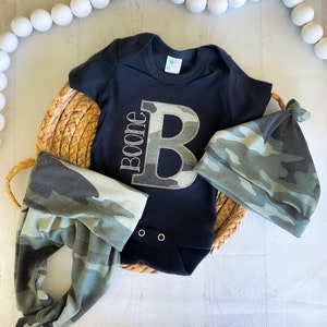 Green camo baby boy outfit, bummies, camo print outfit for baby boy, black personalized outfit, boys newborn outfit pants