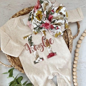 Personalized baby girl romper and hat set, vintage floral infant coming home outfit,custom baby shower gift, romper with footies, pink gold
