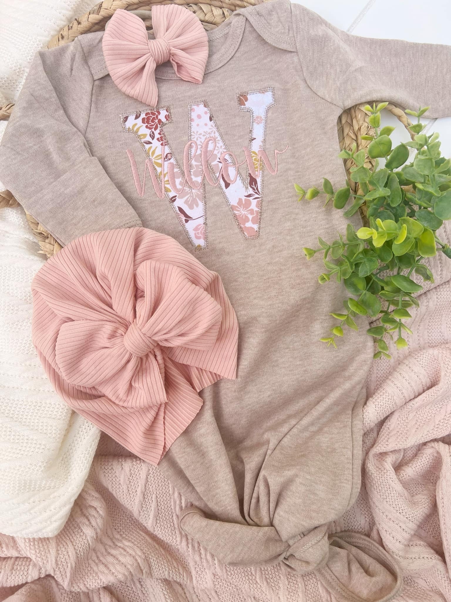 Personalized baby girl knotted gown and bow set, custom coming home outfit for girl, baby shower gift, gold pink floral, cottagecore baby
