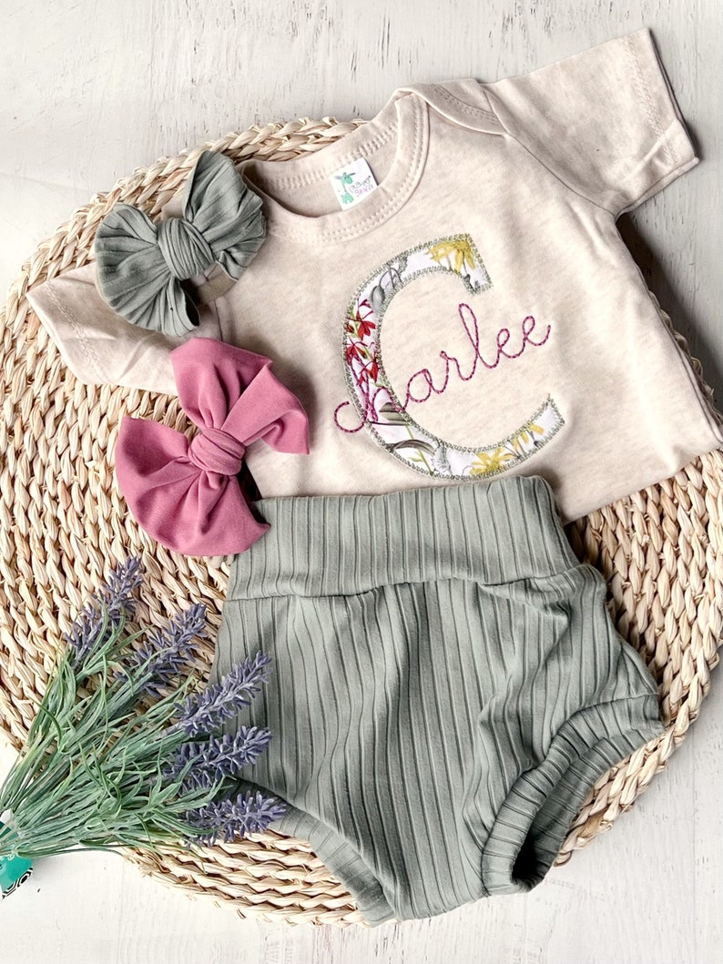 Vintage floral baby girl outfit with bummies, cottagecore baby girl outfit, personalized baby outfit with bows, sage, dusty rose image 4