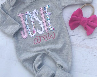 Personalized pink girl romper, spring infant girl coming home outfit, custom, handmade bow, baby shower gift, pink sleeper with footies