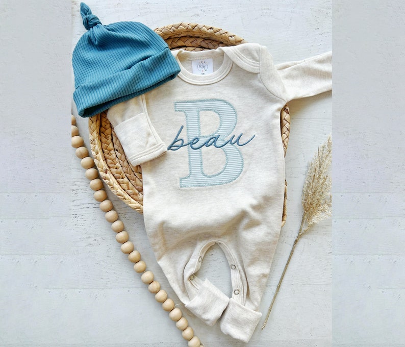 Personalized neutral baby romper and hat set, custom infant boy coming home outfit, baby shower gift, sleeper with footies blue Christmas image 2