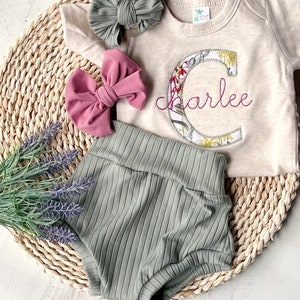 Vintage floral baby girl outfit with bummies, cottagecore baby girl outfit, personalized baby outfit with bows, sage, dusty rose image 5