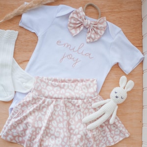 Personalized Floral Newborn Baby Girl Outfit,custom name girl, coming home outfit for baby girl, baby girl outfit, hospital outfit girl