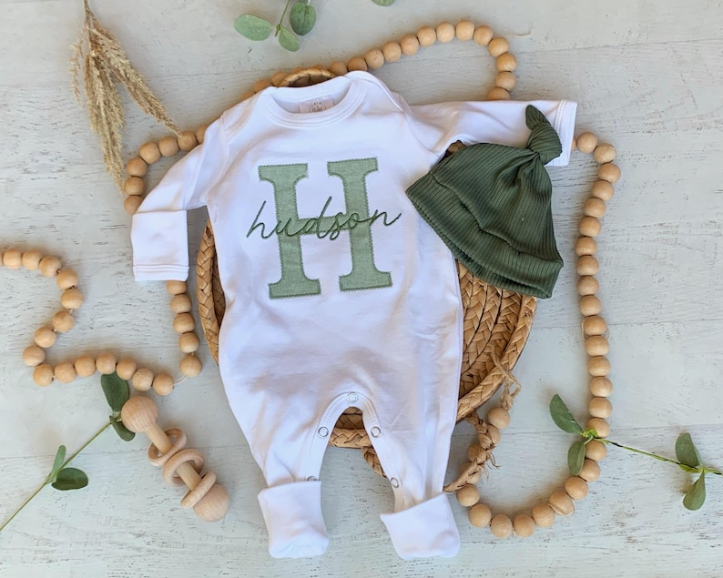 Personalized neutral baby romper and hat set, custom infant boy coming home outfit, baby shower gift, beige sleeper with footies, Sage Green image 4