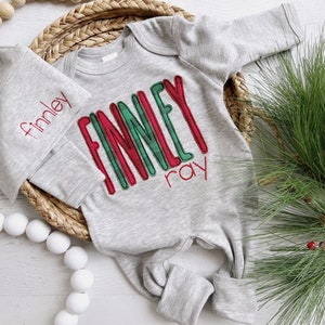 Personalized newborn Christmas romper and hat set, gray red green custom baby outfit, baby shower gift for boy, red baby hat