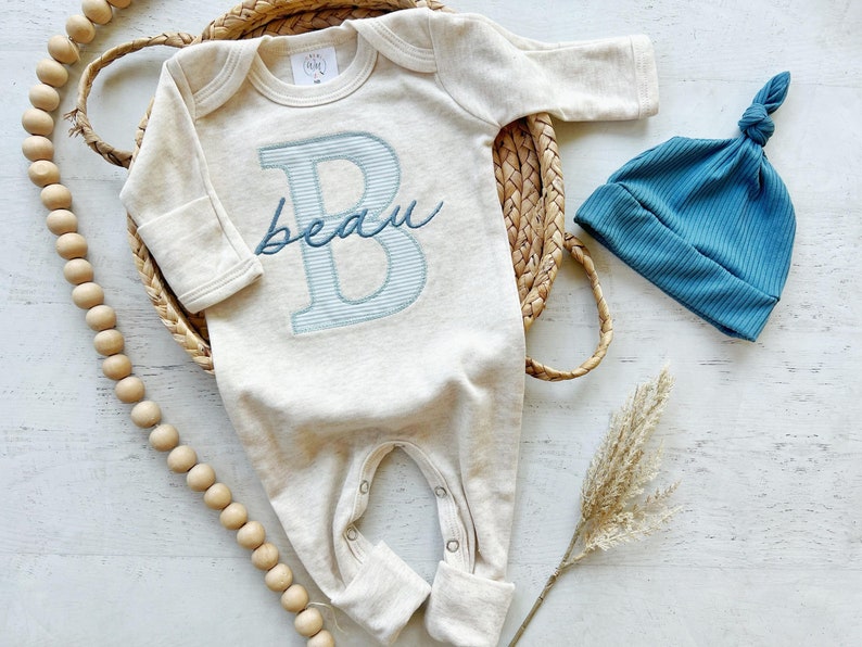 Personalized neutral baby romper and hat set, custom infant boy coming home outfit, baby shower gift, sleeper with footies blue Christmas image 4