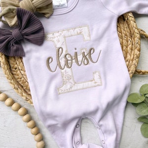 Personalized baby girl romper hat set, purple vintage floral infant coming home outfit, baby shower gift, sleeper with footies, custom name image 5