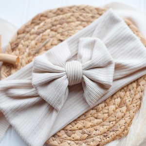 Personalized oatmeal and beige vintage stitch footie with bow or hat, custom gender neutral coming home outfit, baby shower gift image 11