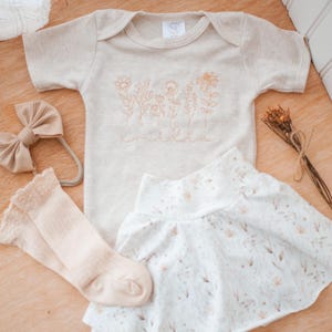 Personalized Floral Newborn Baby Girl Outfit,custom name girl, coming home outfit for baby girl, baby girl outfit, hospital outfit girl