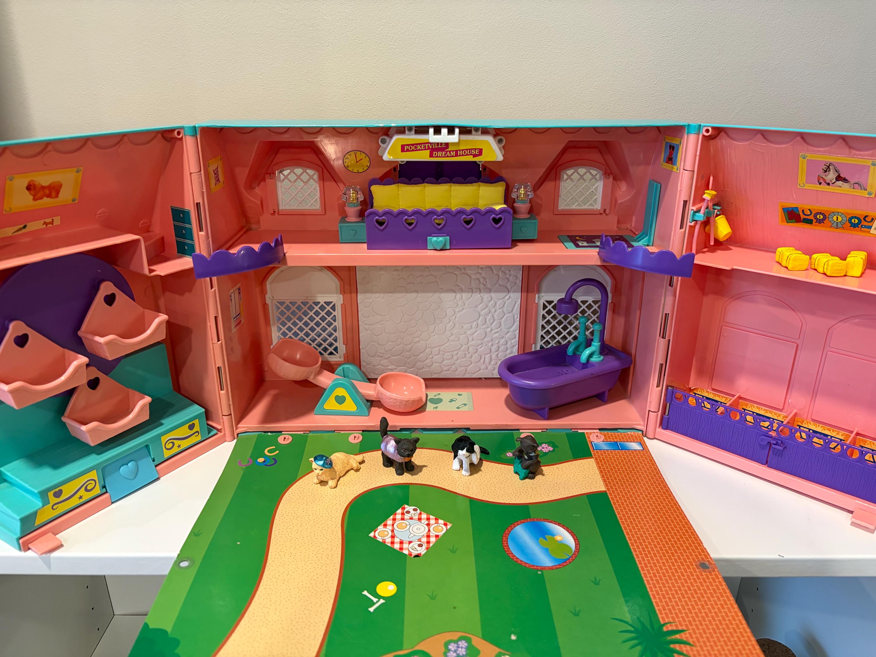 Vintage 1990s Pocketville Dream House Playset - Etsy