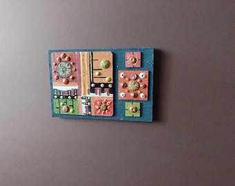 手作りの抽象的な壁飾り