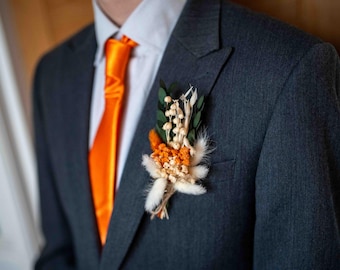 Custom Dried Flower Wedding Buttonhole – Rustic Boho Boutonnière UK
