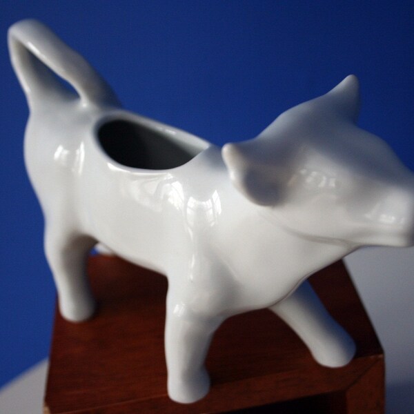 porcelain cow creamer vintage