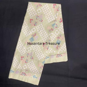 Pastel Color Batik Sarong Fabric - Terengganu Art