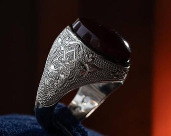 Handmade Yemeni Black Aqeeq Sterling Silver Ring: Mens Agate Gemstone