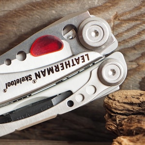 Leatherman Skeletool \ CX \ RX \ KB \ KBx Red Thumb Stud // Tight Fit // Custom Made 3D Print