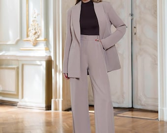 Beige Crepe Oversized Blazer & Pants Set - Elegant Women's Suit
